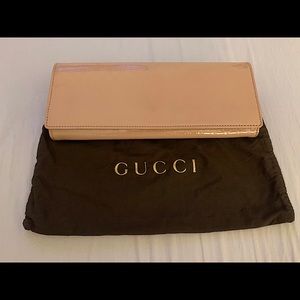 GUCCI Patent Microguccissima Small Clutch